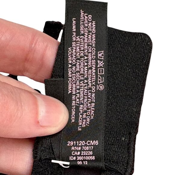 Victoria's Secret Black & Red Lace Very Sexy Plunge Bra Women's Size 34D - Picture 6 of 6